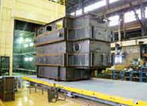 製缶、溶接、塗装